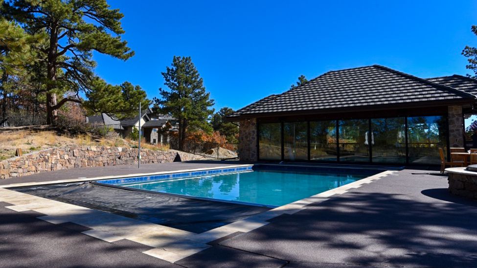 Swimming Pool Construction & Renovation